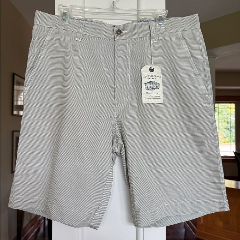 Cooper Jones Supply NWT W36 Men's Gray Pin Stripe Shorts. Beach Wedding Warm.